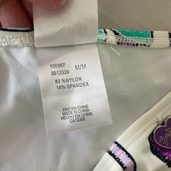 Body glove 2 piece bikini
2/20$ - Picture 3 of 3